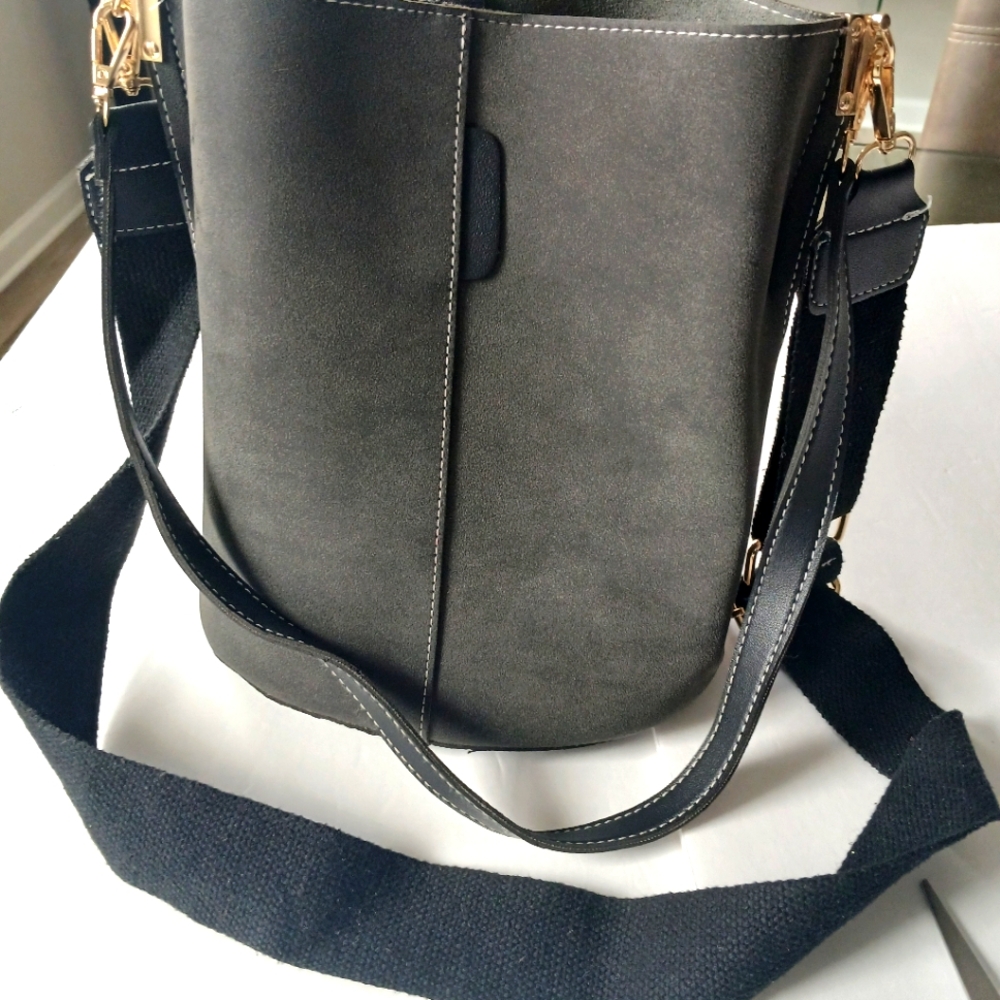 Women's Over the Shoulder,  mesh strap purse| Black & Grey | Gold Buckles